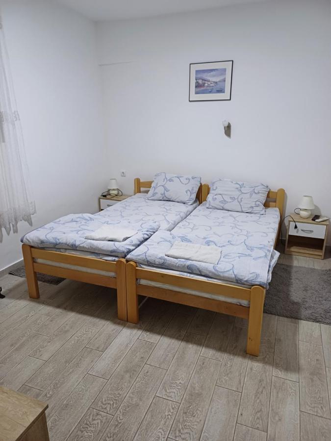 Apartman “Sanja” ปิโรต์ ภายนอก รูปภาพ